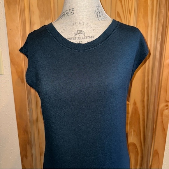 Athleta Beyond Soft Criss Cross Hem Cap Sleeve Dress Women’s Size Small - Picture 3 of 12